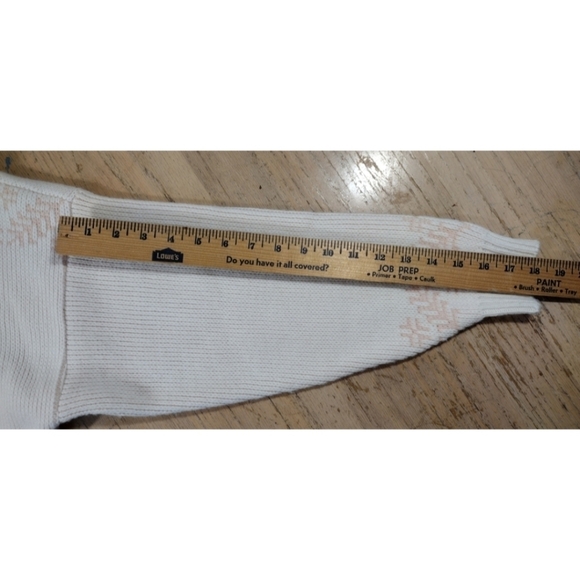 Thackery vintage sweater with snowflake pattern - Picture 7 of 10